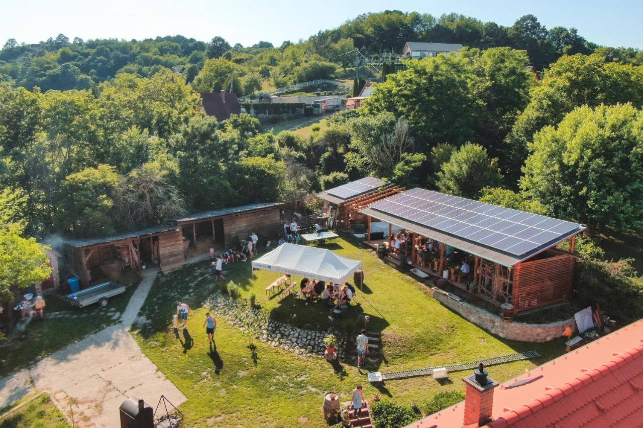 Natura Panzio&Apartmanhaz Orfű Exteriör bild